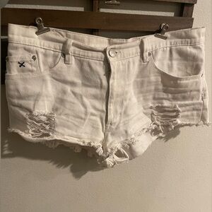 Res Denim White‎ Distressed Women Shorts Size 30
Pre loved in great condition